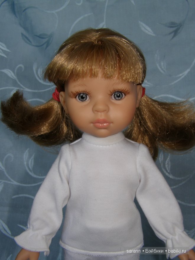 Одеваем Светланку, кукла Паола Рейна