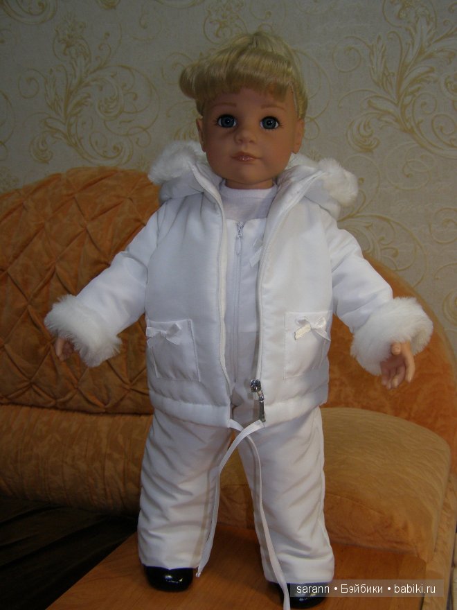 Белоснежное чудо! Зимний комбинезон для Готц (фото 5)