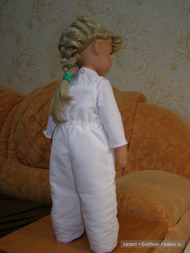 Белоснежное чудо! Зимний комбинезон для Готц (фото 3)