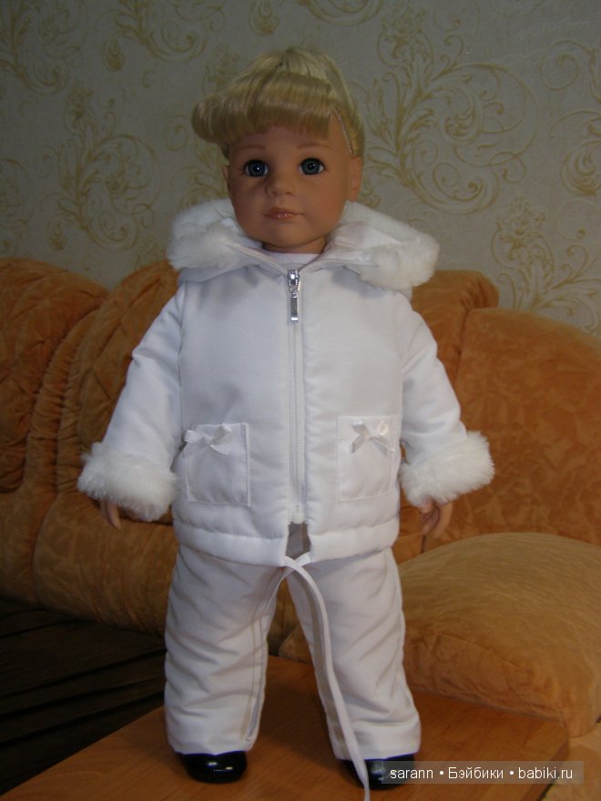 Белоснежное чудо! Зимний комбинезон для Готц (фото 8)