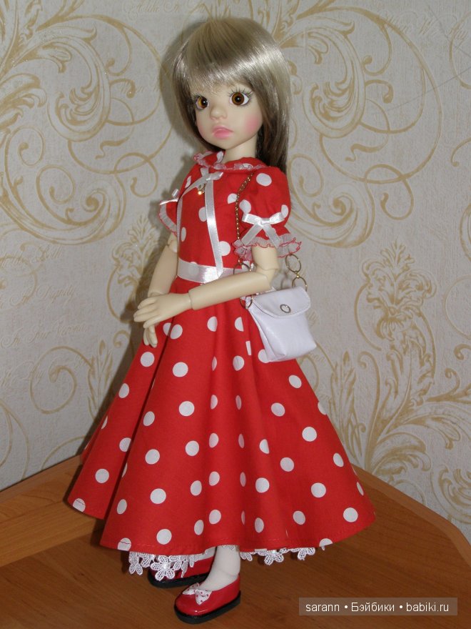 Необходимый аксессуар - дамская сумочка для куклы (фото 3)