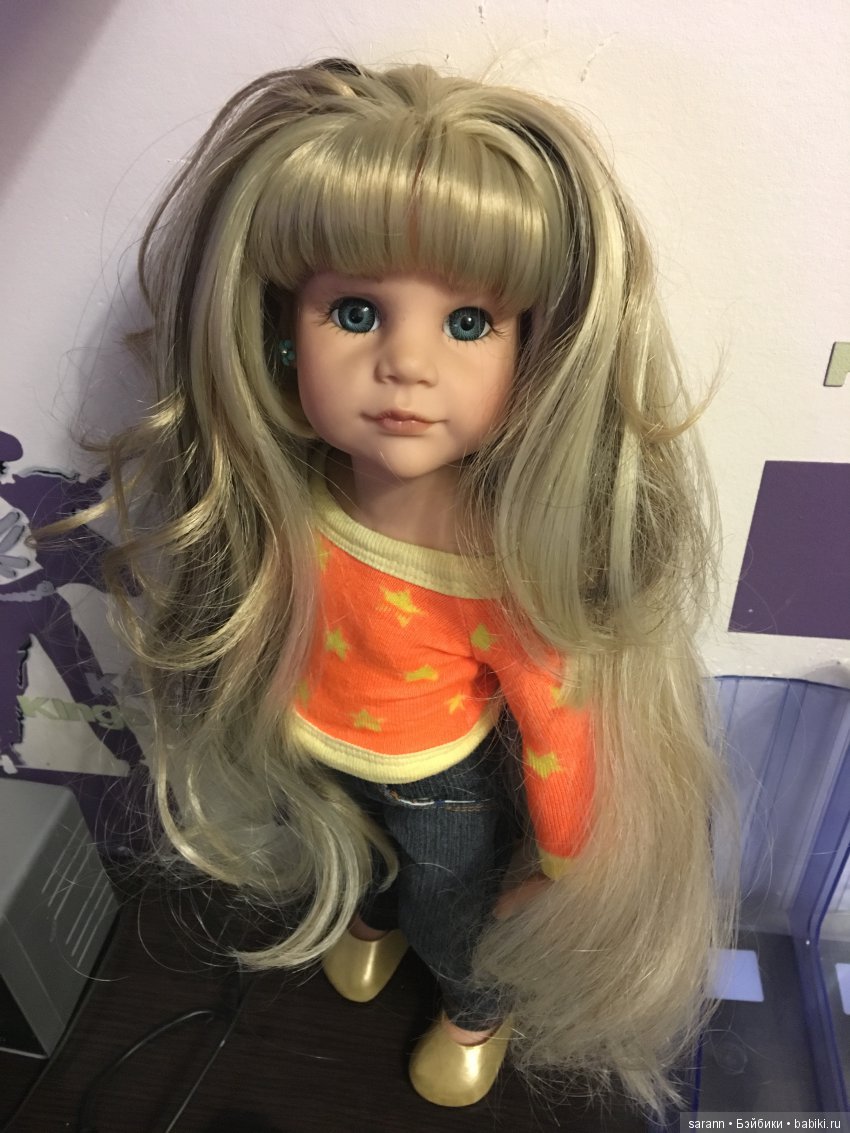 Нам тоже не очень нравилась прошивка волос и мы немного добавили объёма и длины