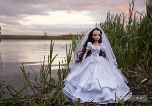 Красавица невеста. Кукла Sonya