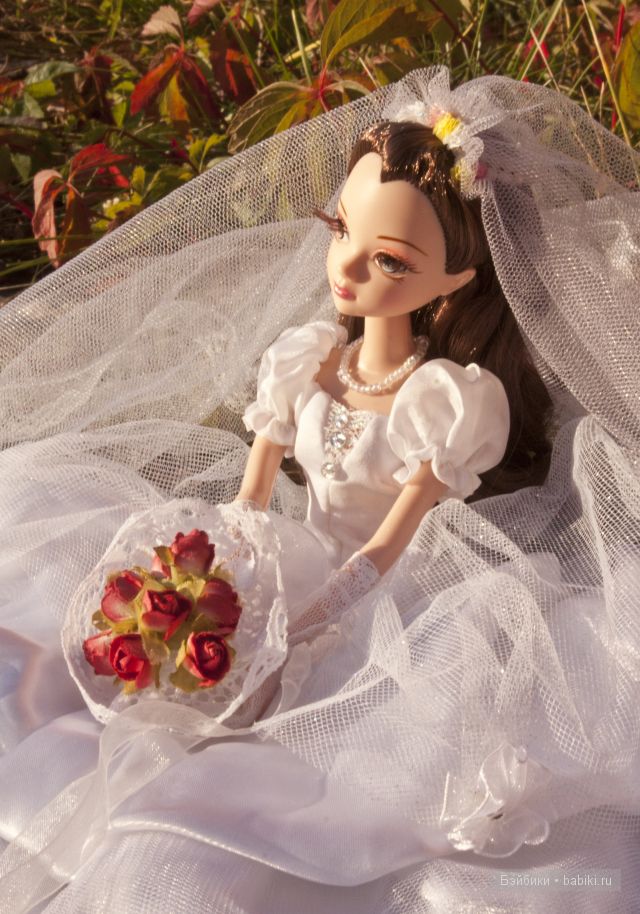 Красавица невеста. Кукла Sonya
