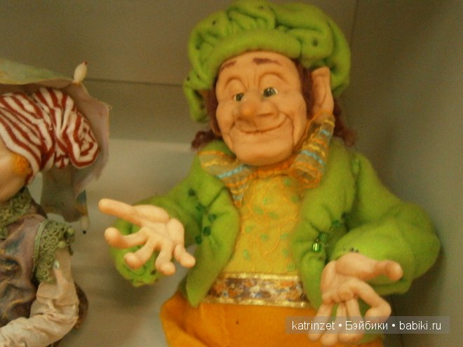 Выставка авторских кукол в Лазаревском на побережье Черного моря в Сочи 2013