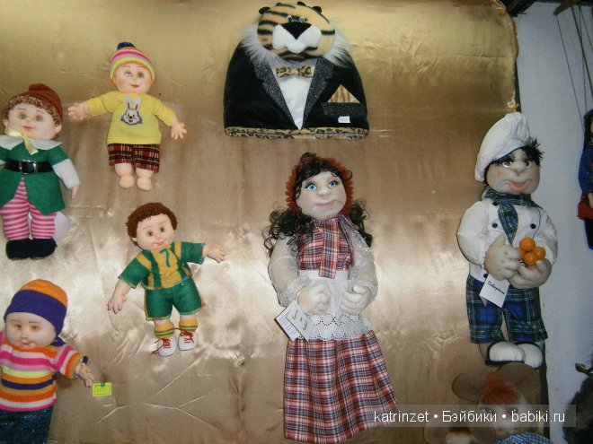 Выставка авторских кукол в Лазаревском на побережье Черного моря в Сочи 2013