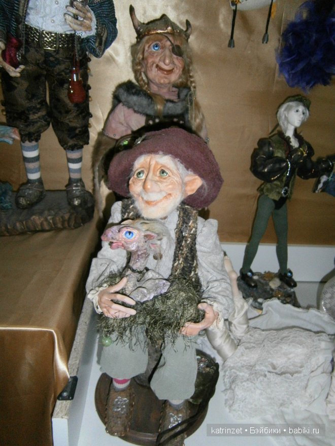 Выставка авторских кукол в Лазаревском на побережье Черного моря в Сочи 2013