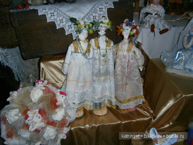 Выставка авторских кукол в Лазаревском на побережье Черного моря в Сочи 2013