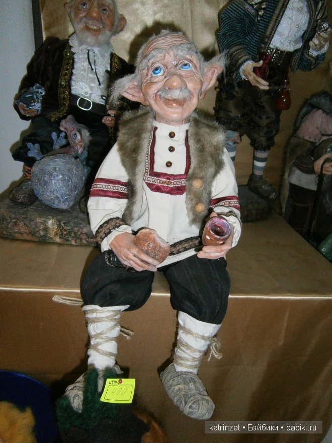 Выставка авторских кукол в Лазаревском на побережье Черного моря в Сочи 2013