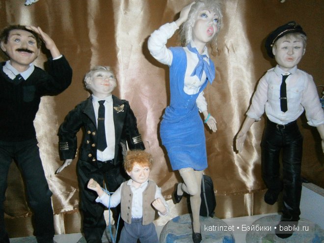 Выставка авторских кукол в Лазаревском на побережье Черного моря в Сочи 2013