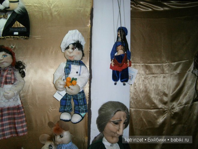 Выставка авторских кукол в Лазаревском на побережье Черного моря в Сочи 2013