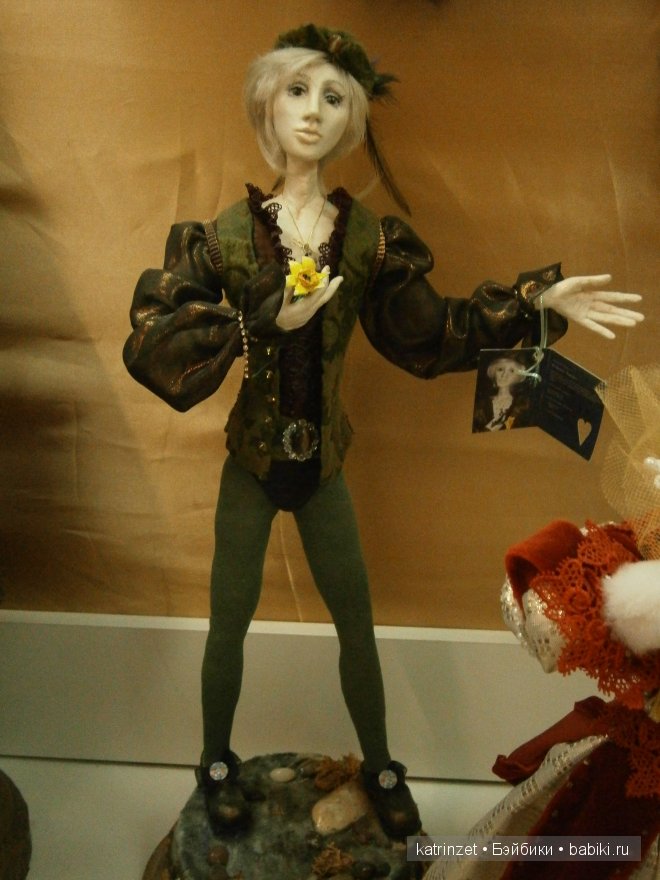 Выставка авторских кукол в Лазаревском на побережье Черного моря в Сочи 2013