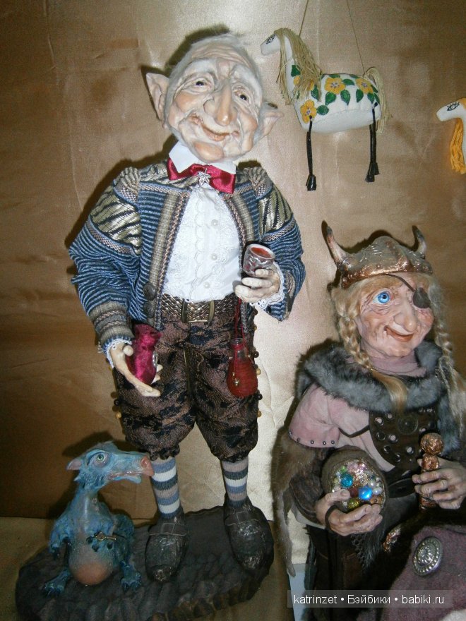 Выставка авторских кукол в Лазаревском на побережье Черного моря в Сочи 2013