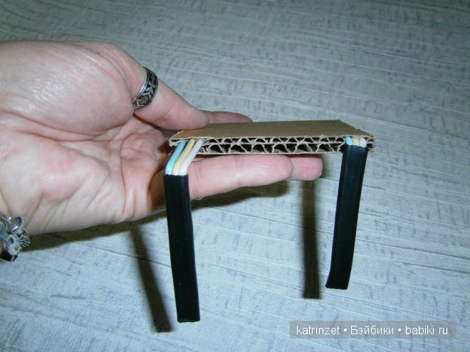 Стульчик для куклы Тосички. Мастер класс (фото 4)