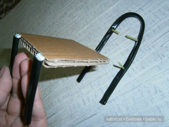 Стульчик для куклы Тосички. Мастер класс