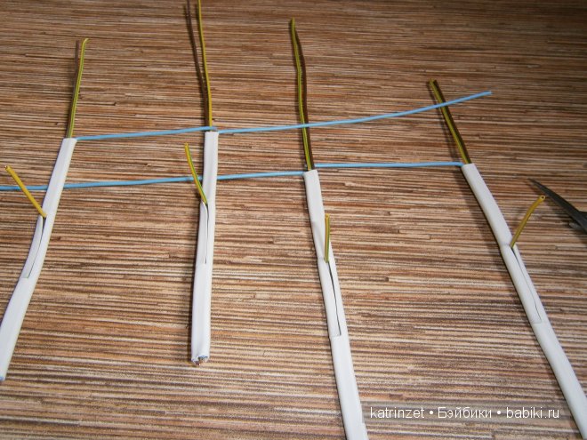 Кроватка для куклы своими руками. Мастер класс (фото 8)