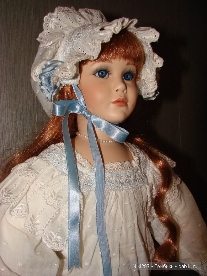 Amelia, Pamela Phillips