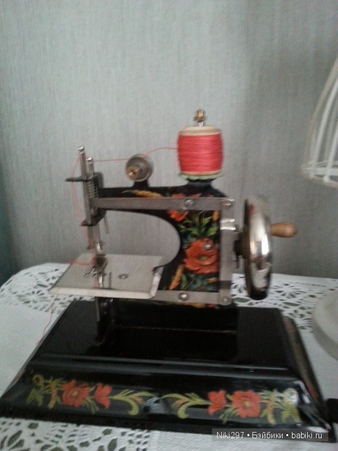 Аксессуары для антикварных кукол, чудесные швейные машинки (фото 4)