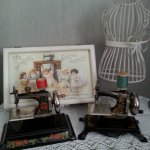 Аксессуары для антикварных кукол, чудесные швейные машинки