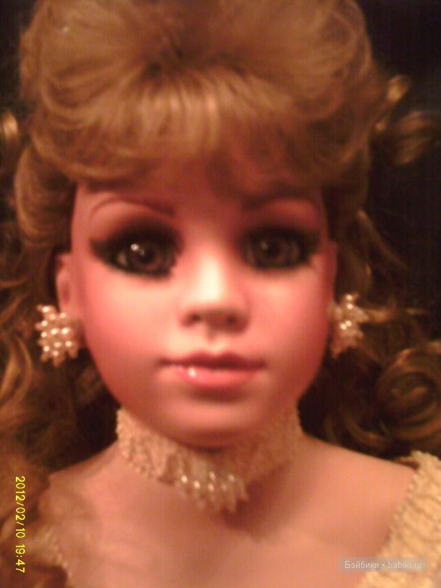 Шикарная фарфоровая кукла от Rustie (фото 8)