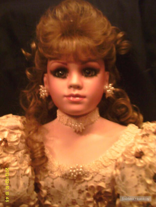 Шикарная фарфоровая кукла от Rustie (фото 9)