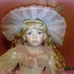 Фарфоровая кукла Елизавета от Remeco Collection