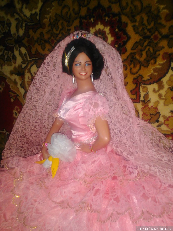 Роскошная испанка — Редкие антикварные куклы и реплики: воск (фото 4)