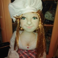 Красотка повариха (скульптурный текстиль). Красотка повариха (скульптурный текстиль).