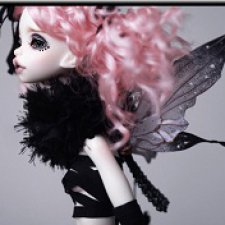 doll chateau agatha