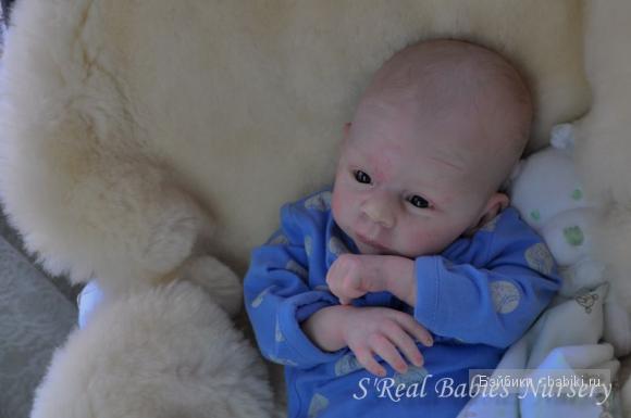 Интересный малыш на аукционе e-bay (фото 2)