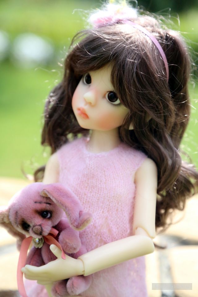 Прогулка в саду. Куколки от Kaye Wiggs