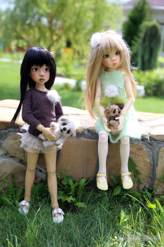 Прогулка в саду. Куколки от Kaye Wiggs