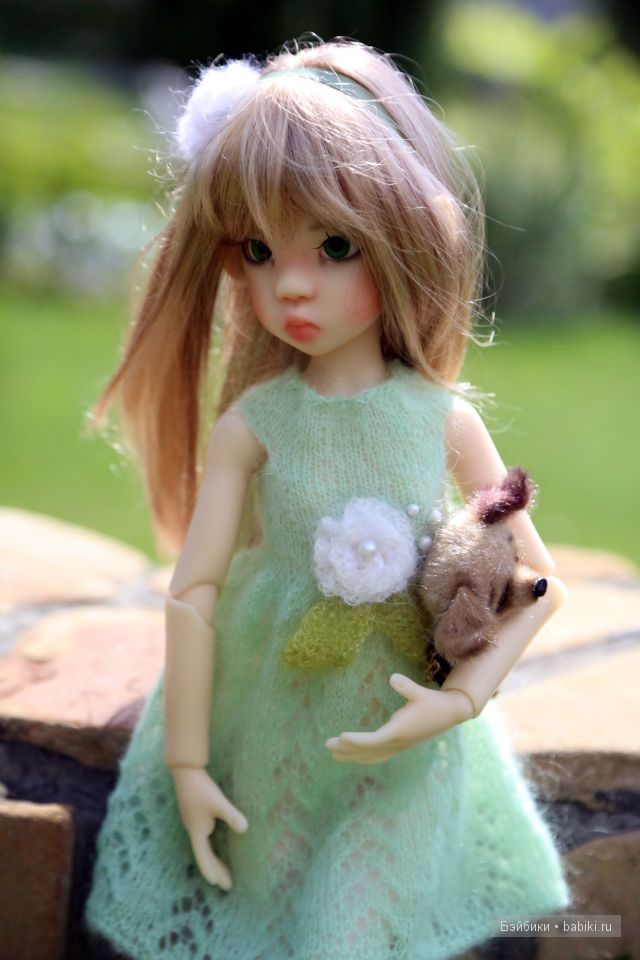 Прогулка в саду. Куколки от Kaye Wiggs