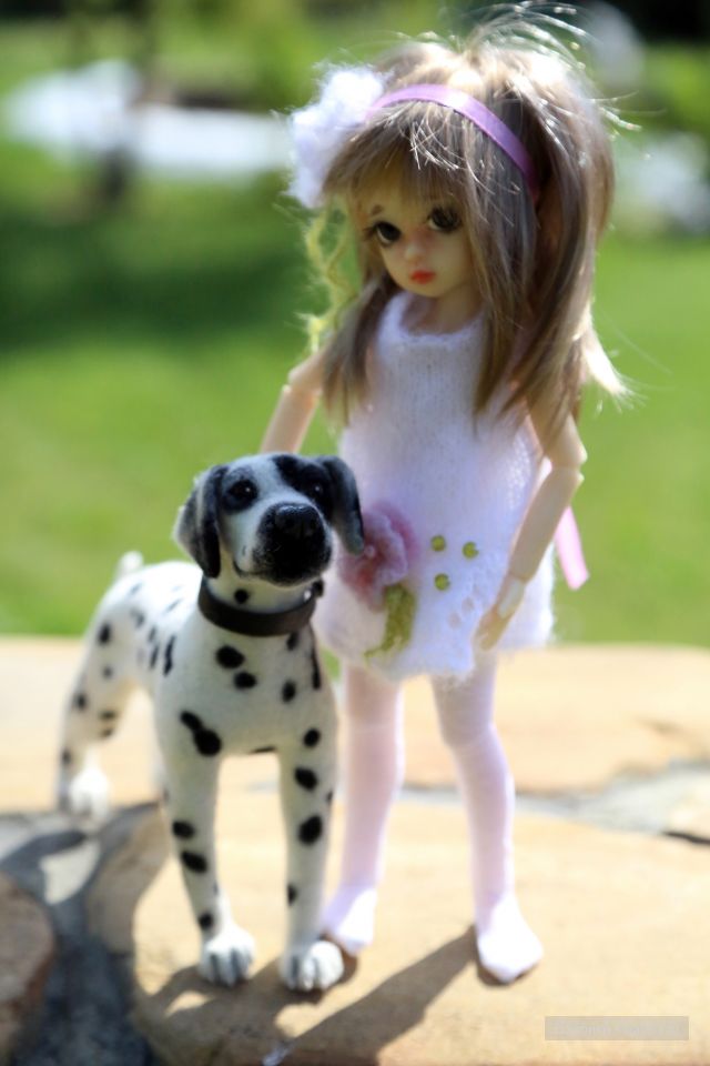 Прогулка в саду. Куколки от Kaye Wiggs