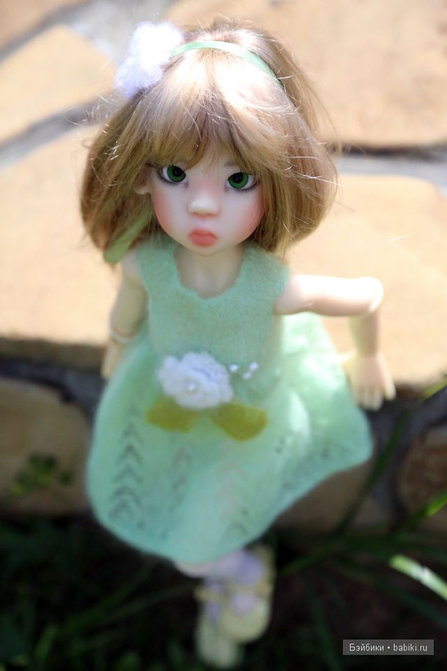 Прогулка в саду. Куколки от Kaye Wiggs