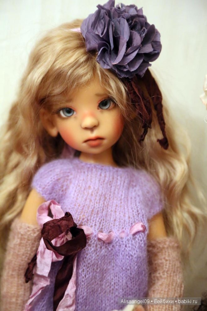 Новенькие красавицы от Кайе Вигс! Нелли и Тоби