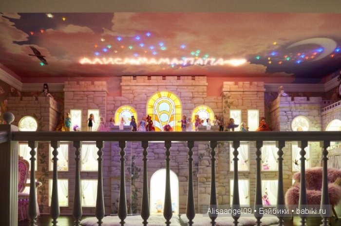 Игровая. Интересное решение хранения игрушек и конечно же кукол (фото 6)