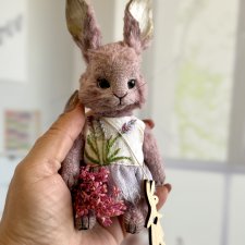 Лавандовый зайчик