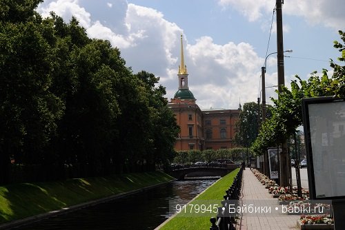 Михайловский замок