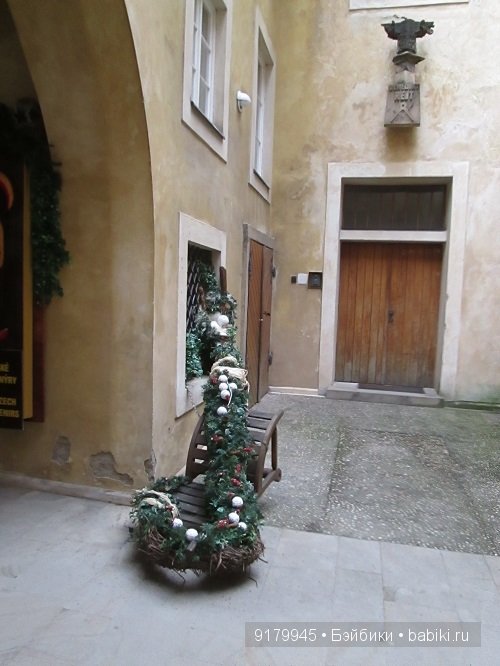 Сказки краткая глава, ночь накануне Рождества. Прага