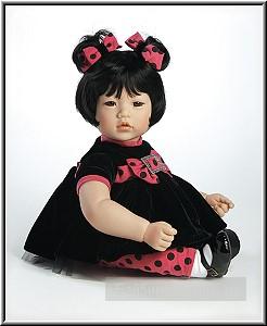 кукла Адора