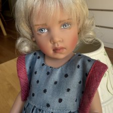 Flora от Helen Kish