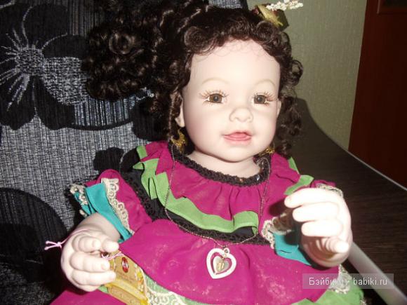 Адора-Саванна.