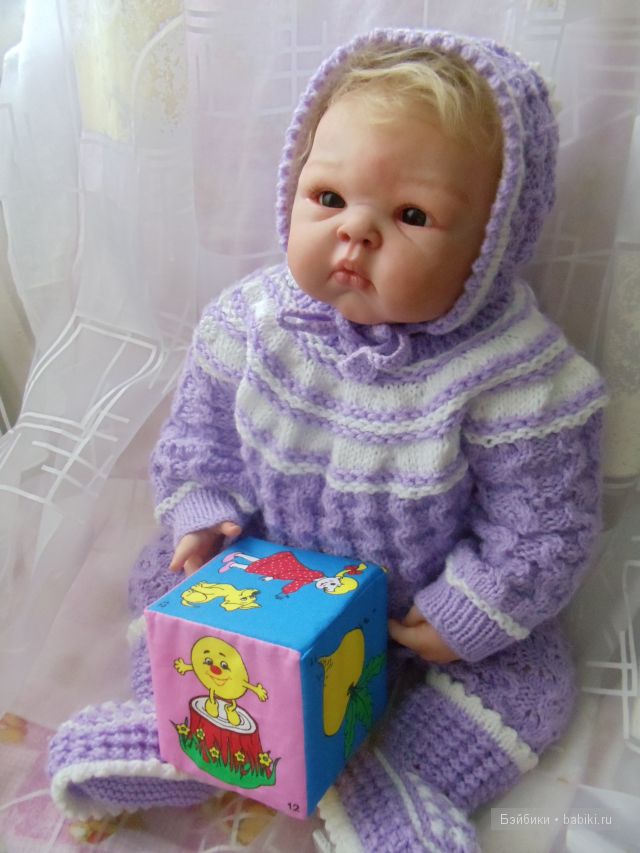 вязаный костюмчик, моя работа.