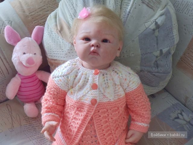 вязаная одежда для куклы.