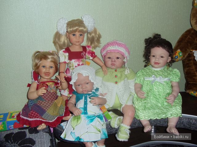 Одежда для кукол от Видей.