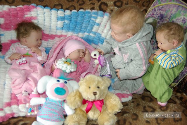 Варя, Даша, Рита и Никита