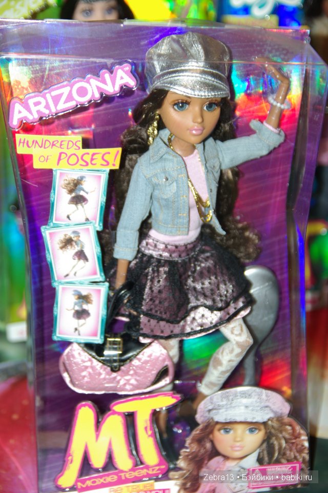 Куклы тоже любят Новый год