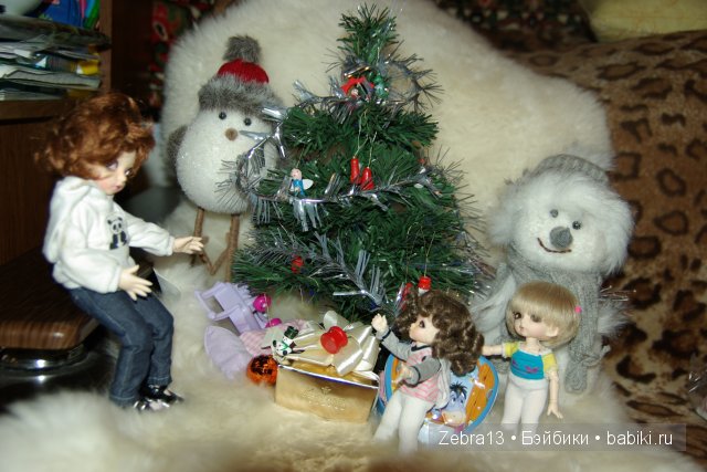 Куклы тоже любят Новый год (фото 9)