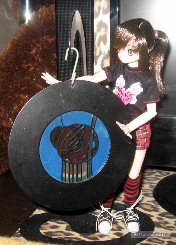 Айка со свечкой